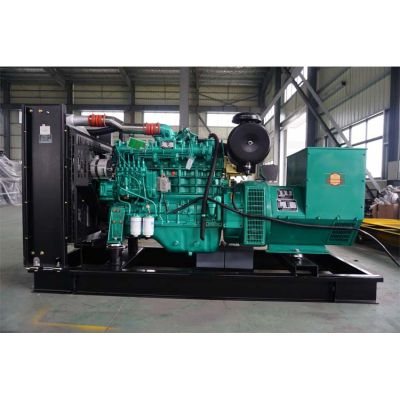 150kw玉柴柴油發電機組-玉柴6缸柴油機YC6A230L-D20柴油發電機組,缸徑/行程：108/132mm,柴油發電機組水冷發動機功率170KW,柴油發電機組配套馬拉松斯坦福發電機。廠價直銷歡迎選購：13773399855。