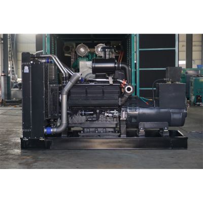 600kw上柴股份柴油發電機組-上柴股份12缸柴油機SC27G900D2柴油發電機組,缸徑/行程：135/155mm,柴油發電機組水冷發動機功率662KW,柴油發電機組配套馬拉松斯坦福發電機。廠價直銷歡迎選購：13773399855。